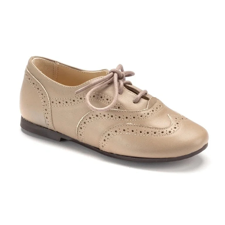 Stylish taupe soft leather lace shoes for boys by Manuela de Juan, made in Spain.