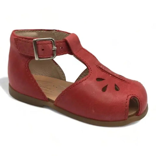 Red soft leather strap toddler shoe by Beberlis - stylish and comfortable option for toddlers.