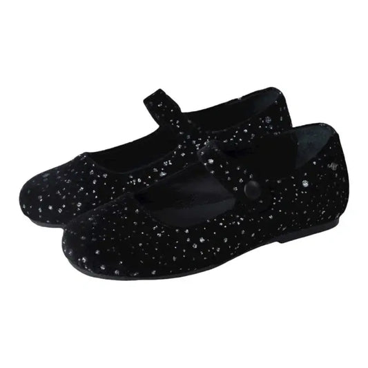 Black Velvet Strap for Girl by Manuela de Juan - Elegant Mary Janes for girls in black velvet crafted by Manuela de Juan.