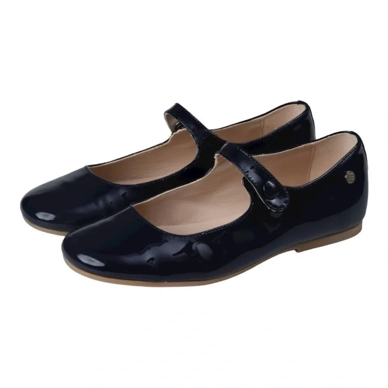 Navy Patent Leather Strap for Girls by Manuela de Juan - Navy Patent Leather Strap for Girl by Manuela de Juan - Mimi - Snap-Closure Mary Jane - Navy - Patent Leather - Girl - Dress - Strap - Spain